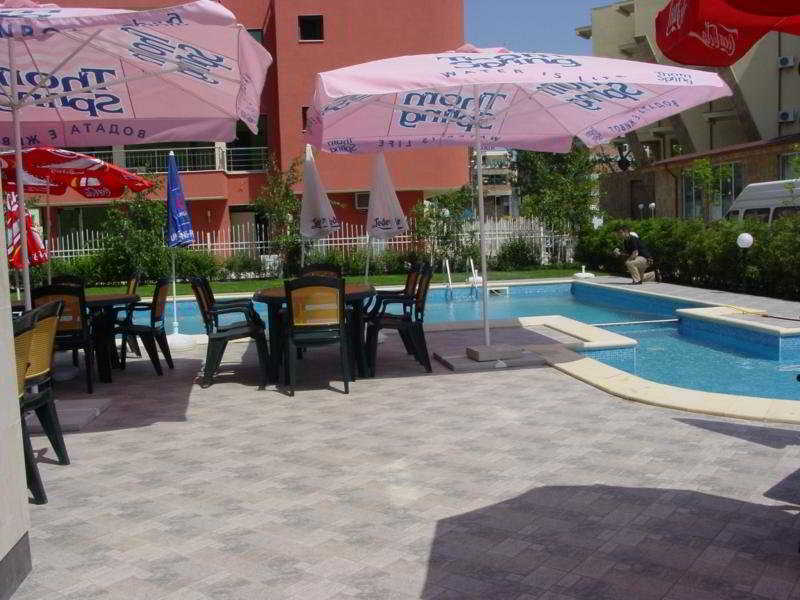 Family Hotel Aurelia 阳光海滩 外观 照片